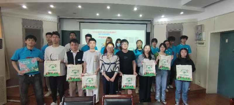 今年会官方网站资源与环境工程学院举办桌游科普活动：以桌游形式传达双碳理念